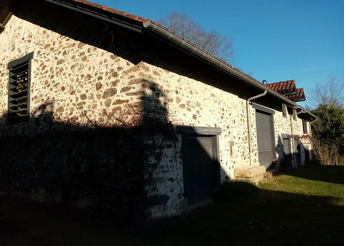 Gite A La Campagne, Bain De Soleil Ou Coin Du Feu