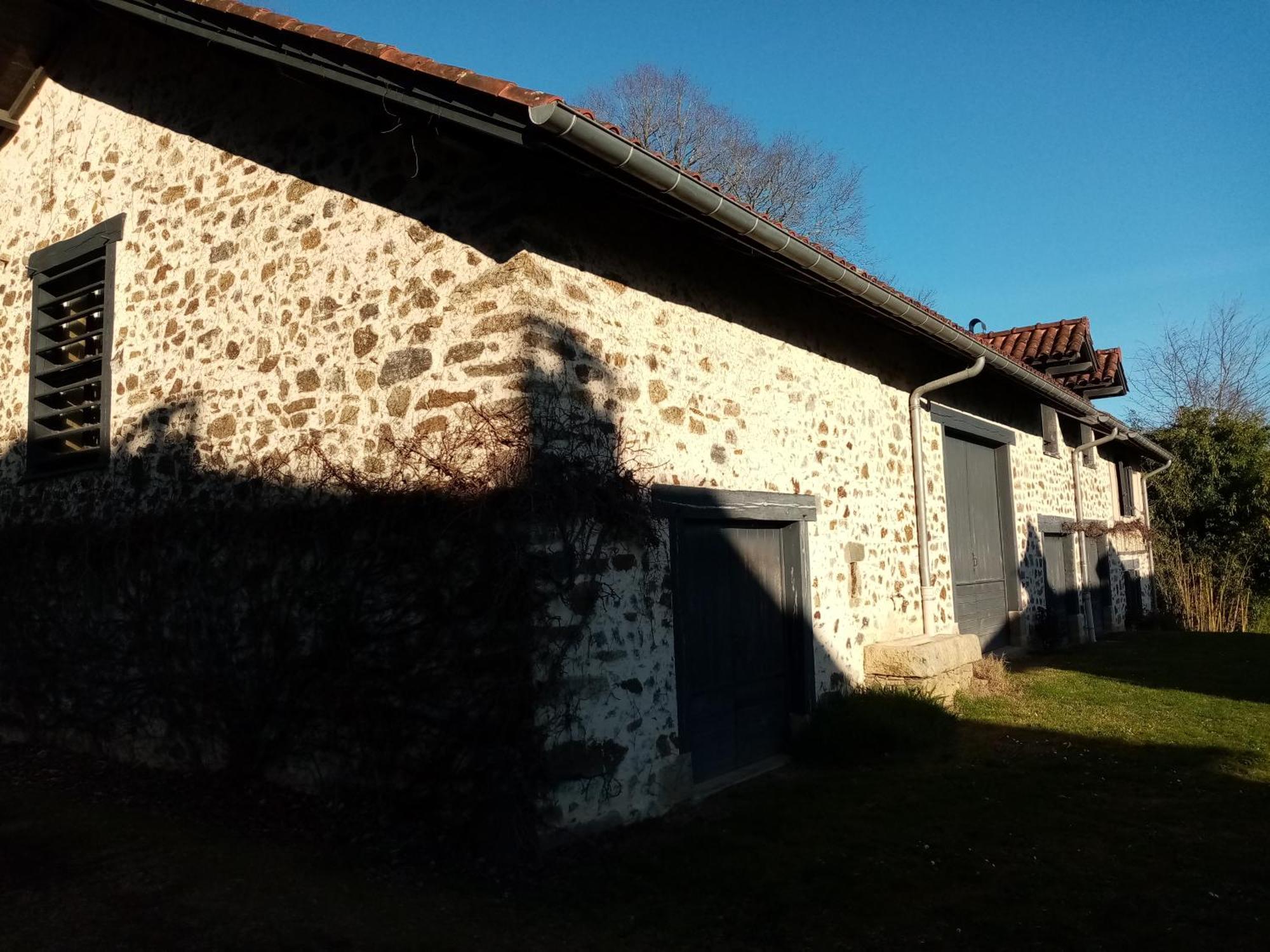 A La Campagne, Bain De Soleil Ou Coin Du Feu Holiday home *